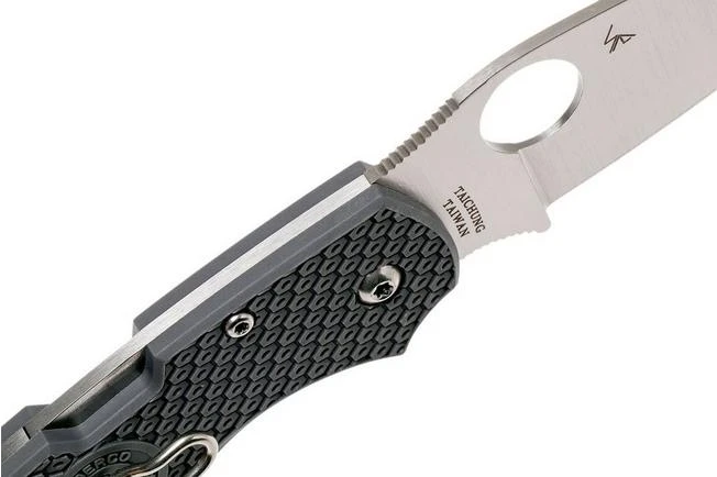 Spyderco Chaparral FRN Grey C152PGY Pocket Knife 6 Spyderco Chaparral FRN Grey C152PGY Pocket Knife - Image 6