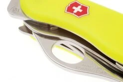Victorinox RescueTool One Hand, 0.8623.MN -Knife Shop VT0 8623 MN 05 victorinox vt0 8623 mn rescue tool d5